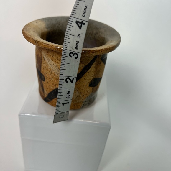 Earthy Vintage Handcrafted Pottery Planter/Pencil Holder/Toothbrush candle - Picture 6 of 8
